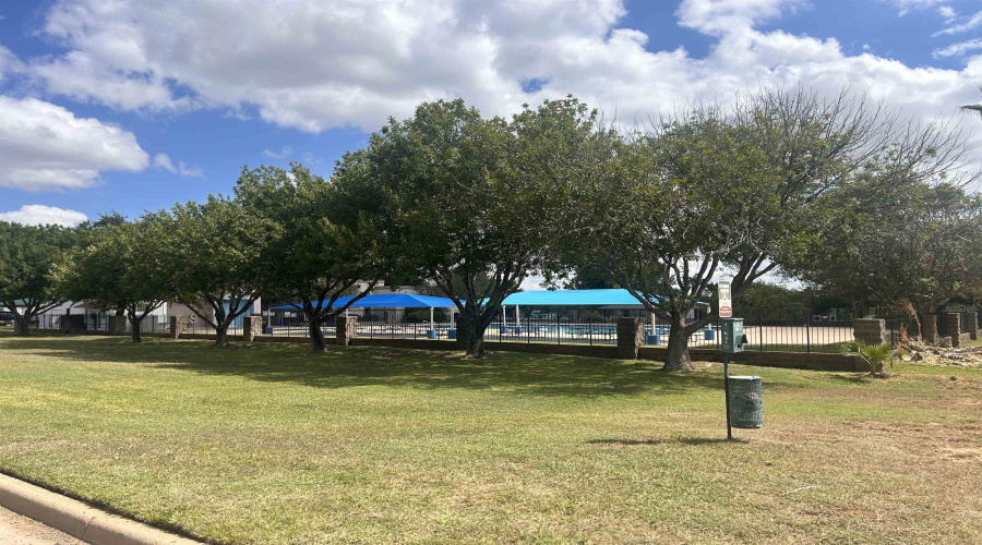 415 Goldeneye Ct, LAREDO, Texas 78045-0000, 3 Bedrooms Bedrooms, 5 Rooms Rooms,2 BathroomsBathrooms,Residential,For Sale,415 Goldeneye Ct,20264605