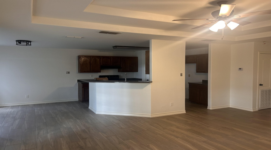 415 Goldeneye Ct, LAREDO, Texas 78045-0000, 3 Bedrooms Bedrooms, 5 Rooms Rooms,2 BathroomsBathrooms,Residential,For Sale,415 Goldeneye Ct,20264605