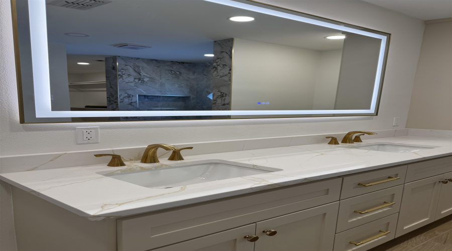 3004 Crest Oak Cir, Laredo, Texas 78045, 3 Bedrooms Bedrooms, 8 Rooms Rooms,2 BathroomsBathrooms,Residential,For Sale,3004 Crest Oak Cir,20264606