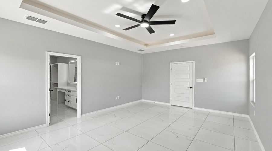 6703 El Jinete Dr., Laredo, Texas 78046-8639, 3 Bedrooms Bedrooms, 5 Rooms Rooms,2 BathroomsBathrooms,Residential,For Sale,6703 El Jinete Dr.,20264608