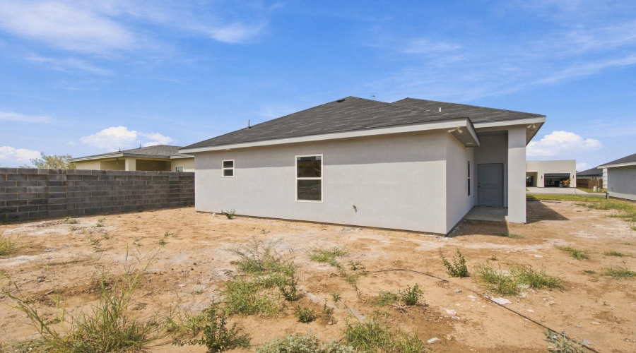 6703 El Jinete Dr., Laredo, Texas 78046-8639, 3 Bedrooms Bedrooms, 5 Rooms Rooms,2 BathroomsBathrooms,Residential,For Sale,6703 El Jinete Dr.,20264608