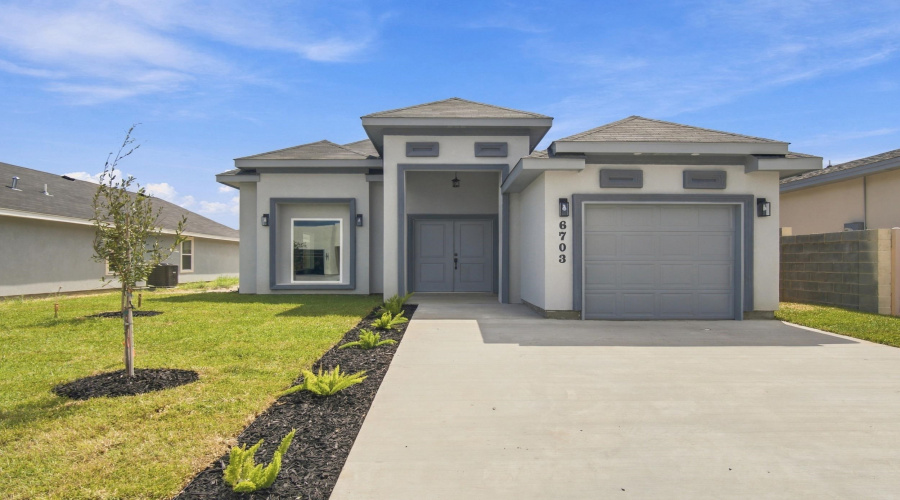 6703 El Jinete Dr., Laredo, Texas 78046-8639, 3 Bedrooms Bedrooms, 5 Rooms Rooms,2 BathroomsBathrooms,Residential,For Sale,6703 El Jinete Dr.,20264608