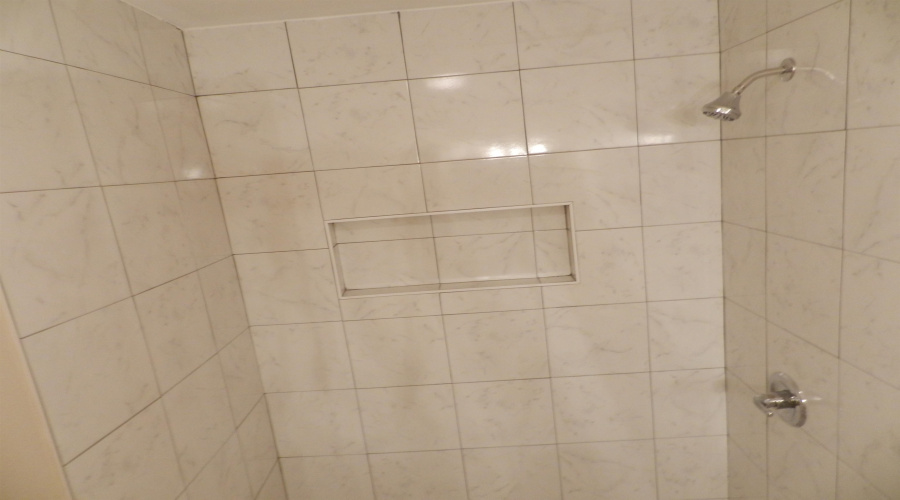 305 Segovia Dr, Laredo, Texas 78046, 3 Bedrooms Bedrooms, 5 Rooms Rooms,2 BathroomsBathrooms,Residential,For Sale,305 Segovia Dr,20264609