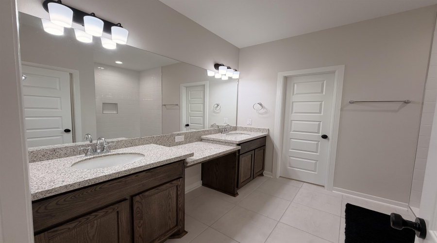 11210 Cantabria, Laredo, Texas 78045, 4 Bedrooms Bedrooms, 6 Rooms Rooms,2 BathroomsBathrooms,Residential,For Rent,11210 Cantabria,20264612