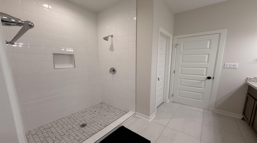 11210 Cantabria, Laredo, Texas 78045, 4 Bedrooms Bedrooms, 6 Rooms Rooms,2 BathroomsBathrooms,Residential,For Rent,11210 Cantabria,20264612