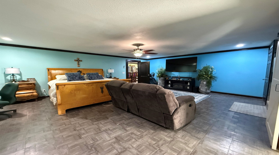 284 Rancho Nopal Rd, Laredo, Texas 78045, 3 Bedrooms Bedrooms, 4 Rooms Rooms,2 BathroomsBathrooms,Residential,For Sale,284 Rancho Nopal Rd,20264617