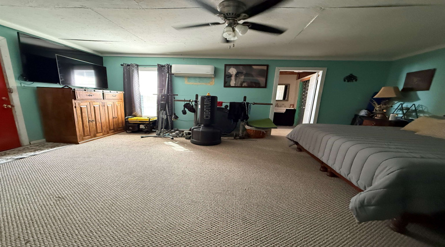 284 Rancho Nopal Rd, Laredo, Texas 78045, 3 Bedrooms Bedrooms, 4 Rooms Rooms,2 BathroomsBathrooms,Residential,For Sale,284 Rancho Nopal Rd,20264617