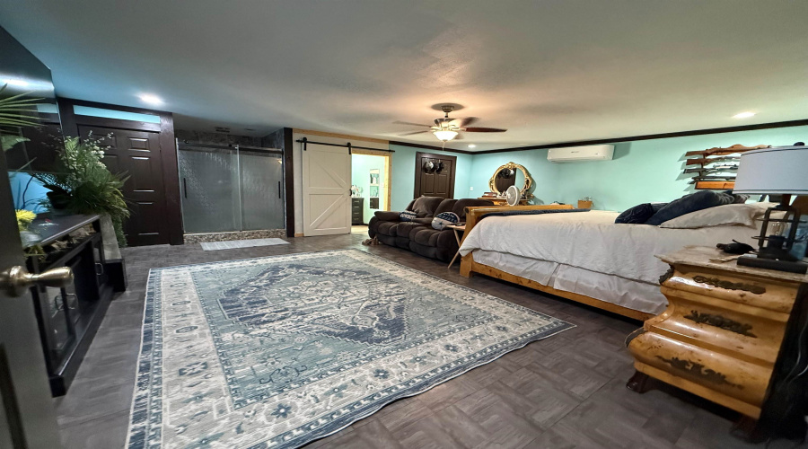 284 Rancho Nopal Rd, Laredo, Texas 78045, 3 Bedrooms Bedrooms, 4 Rooms Rooms,2 BathroomsBathrooms,Residential,For Sale,284 Rancho Nopal Rd,20264617
