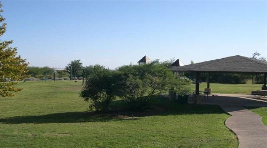 608 Waxwing Cedar Dr, Laredo, Texas 78045, 3 Bedrooms Bedrooms, 7 Rooms Rooms,2 BathroomsBathrooms,Residential,For Sale,608 Waxwing Cedar Dr,20264618
