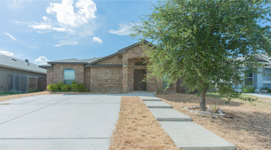 4404 Peacock St., Laredo, Texas 78045, 3 Bedrooms Bedrooms, 6 Rooms Rooms,2 BathroomsBathrooms,Residential,For Rent,4404 Peacock St.,20264619