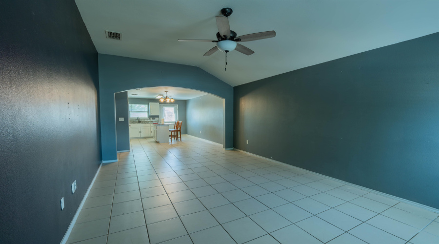 4404 Peacock St., Laredo, Texas 78045, 3 Bedrooms Bedrooms, 6 Rooms Rooms,2 BathroomsBathrooms,Residential,For Rent,4404 Peacock St.,20264619