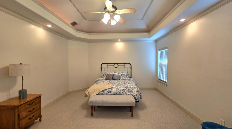 10529 Winrock Dr, Laredo, Texas 78045, 4 Bedrooms Bedrooms, 8 Rooms Rooms,3 BathroomsBathrooms,Residential,For Sale,10529 Winrock Dr,20264613