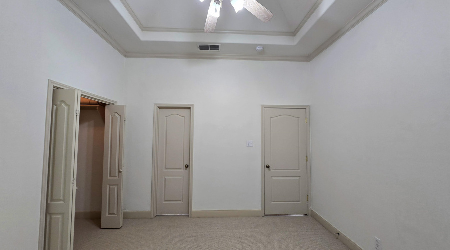 10529 Winrock Dr, Laredo, Texas 78045, 4 Bedrooms Bedrooms, 8 Rooms Rooms,3 BathroomsBathrooms,Residential,For Sale,10529 Winrock Dr,20264613