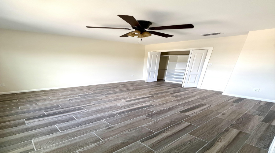 5519 Conroe St, Laredo, Texas 78046, 4 Bedrooms Bedrooms, 8 Rooms Rooms,3 BathroomsBathrooms,Residential,For Rent,5519 Conroe St,20264614