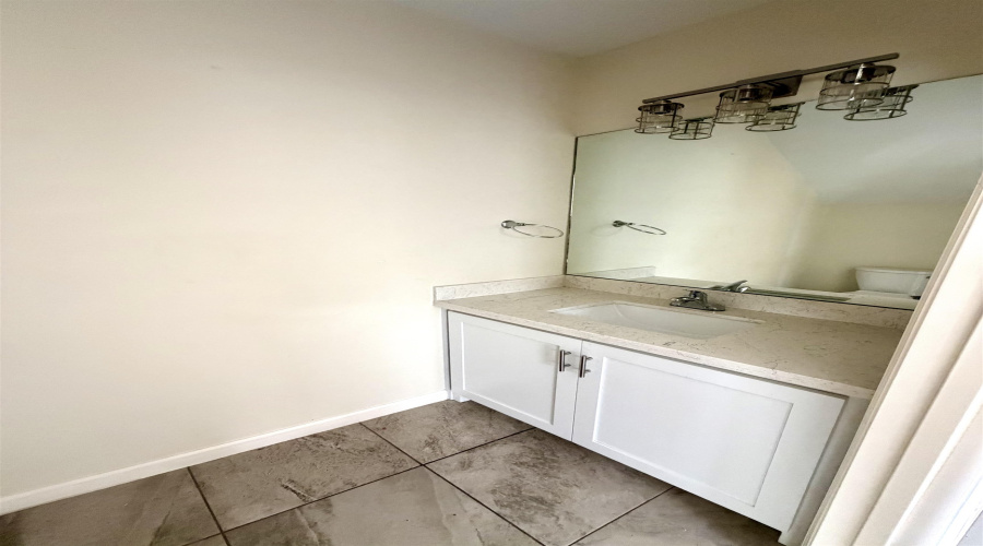 5519 Conroe St, Laredo, Texas 78046, 4 Bedrooms Bedrooms, 8 Rooms Rooms,3 BathroomsBathrooms,Residential,For Rent,5519 Conroe St,20264614