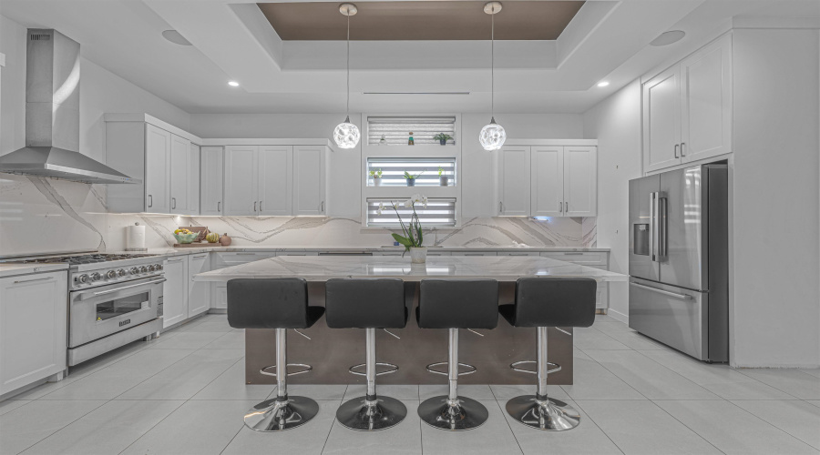 3012 George Martin Dr., Laredo, Texas 78041, 3 Bedrooms Bedrooms, 9 Rooms Rooms,3 BathroomsBathrooms,Residential,For Sale,3012 George Martin Dr.,20264620