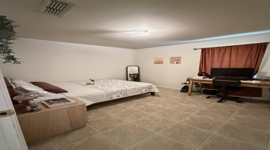 13126 Fawn Dr, Laredo, Texas 78045, 3 Bedrooms Bedrooms, 3 Rooms Rooms,2 BathroomsBathrooms,Residential,For Sale,13126 Fawn Dr,20264621