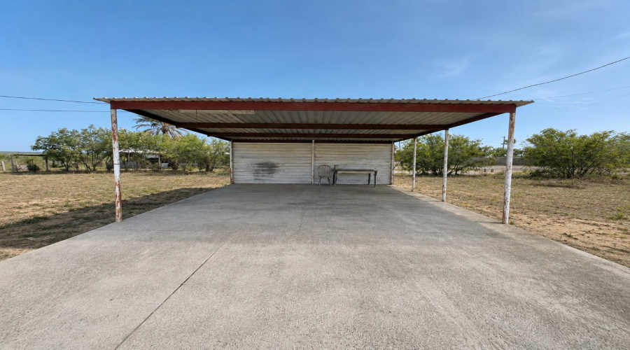 5203 Siesta Ln, Zapata, Texas 78076, 2 Bedrooms Bedrooms, 4 Rooms Rooms,1 BathroomBathrooms,Residential,For Sale,5203 Siesta Ln,20264622