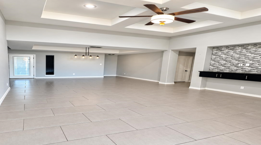 203 Desert Palm Dr., Laredo, Texas 78041, 3 Bedrooms Bedrooms, 5 Rooms Rooms,2 BathroomsBathrooms,Residential,For Rent,203 Desert Palm Dr.,20264624