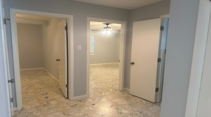 2315 Guerrero St, Laredo, Texas 78043, 3 Bedrooms Bedrooms, 6 Rooms Rooms,2 BathroomsBathrooms,Residential,For Rent,2315 Guerrero St,20264625