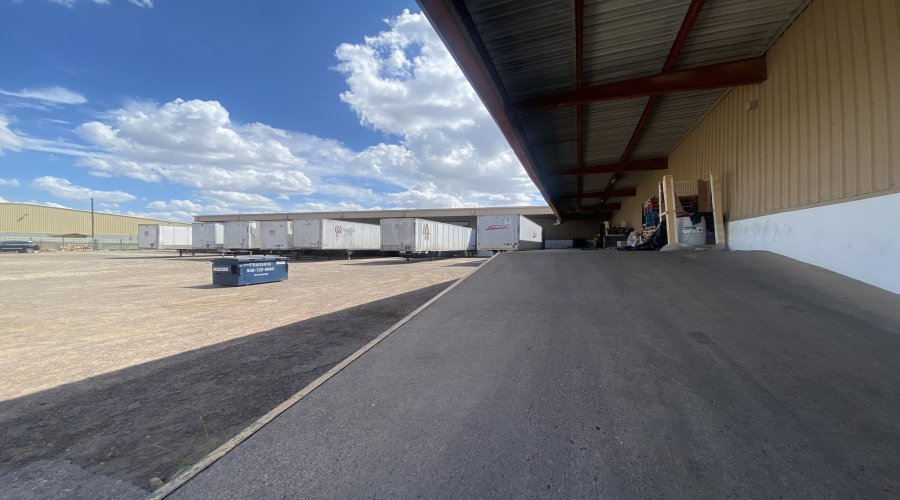 2019 Jefferson St, LAREDO, Texas 78040, 1 Bedroom Bedrooms, 21 Rooms Rooms,2 BathroomsBathrooms,Commercial/industrial,For Rent,2019 Jefferson St,20264636