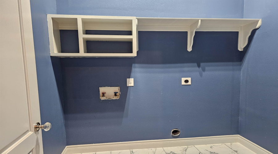 7215 Lake Victoria Rd, Laredo, Texas 78041, 3 Bedrooms Bedrooms, 6 Rooms Rooms,2 BathroomsBathrooms,Residential,For Sale,7215 Lake Victoria Rd,20264627