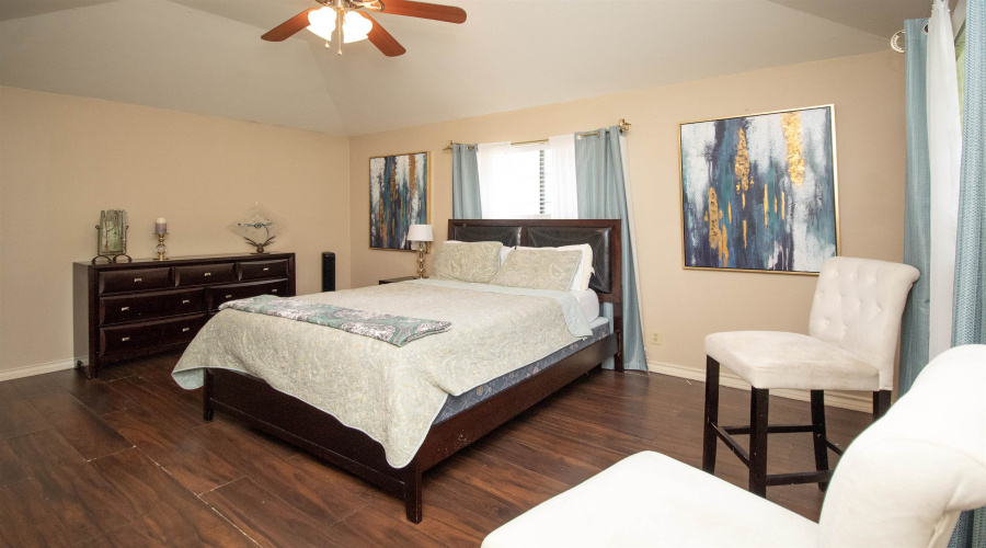 1227 Andrew Ln, Laredo, Texas 78045, 4 Bedrooms Bedrooms, 8 Rooms Rooms,3 BathroomsBathrooms,Residential,For Sale,1227 Andrew Ln,20264629
