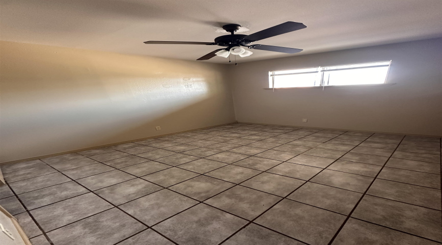 605 Bustamante St, Laredo, Texas 78041, 2 Bedrooms Bedrooms, 2 Rooms Rooms,1 BathroomBathrooms,Residential,For Rent,605 Bustamante St,20264631