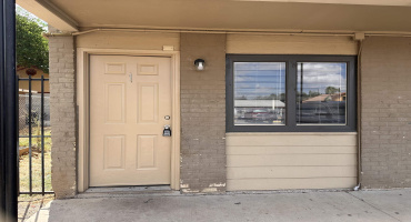 605 Bustamante St, Laredo, Texas 78041, 2 Bedrooms Bedrooms, 2 Rooms Rooms,1 BathroomBathrooms,Residential,For Rent,605 Bustamante St,20264631 605 Bustamante St, Laredo, Texas 78041, 2 Bedrooms Bedrooms, 2 Rooms Rooms,1 BathroomBathrooms,Residential,For Rent,605 Bustamante St,20264631