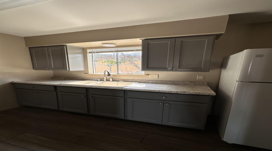 605 Bustamante St, Laredo, Texas 78041, 2 Bedrooms Bedrooms, 2 Rooms Rooms,1 BathroomBathrooms,Residential,For Rent,605 Bustamante St,20264631