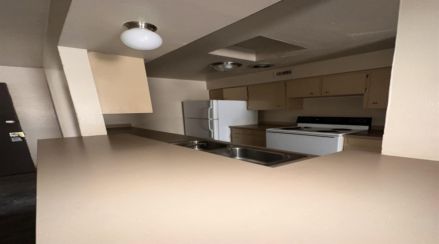 2219 E Travis St, Laredo, Texas 78041, 1 Bedroom Bedrooms, 2 Rooms Rooms,1 BathroomBathrooms,Residential,For Rent,2219 E Travis St,20264632