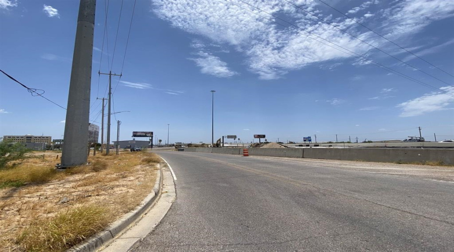 0 IH-35, Laredo, Texas 78045, ,Land,For Rent,0 IH-35,20264640