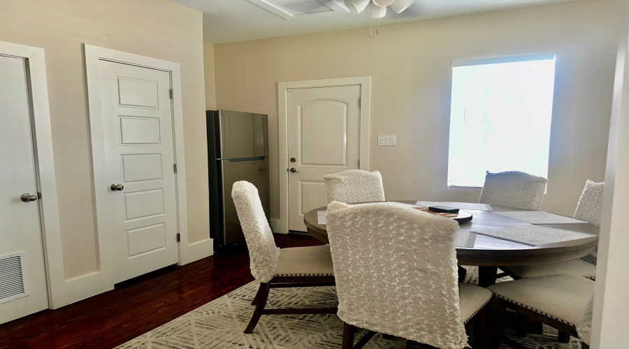 1619 Garfield St, Laredo, Texas 78043, 2 Bedrooms Bedrooms, 6 Rooms Rooms,1 BathroomBathrooms,Residential,For Sale,1619 Garfield St,20264639