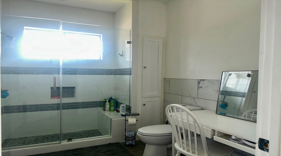 1619 Garfield St, Laredo, Texas 78043, 2 Bedrooms Bedrooms, 6 Rooms Rooms,1 BathroomBathrooms,Residential,For Sale,1619 Garfield St,20264639