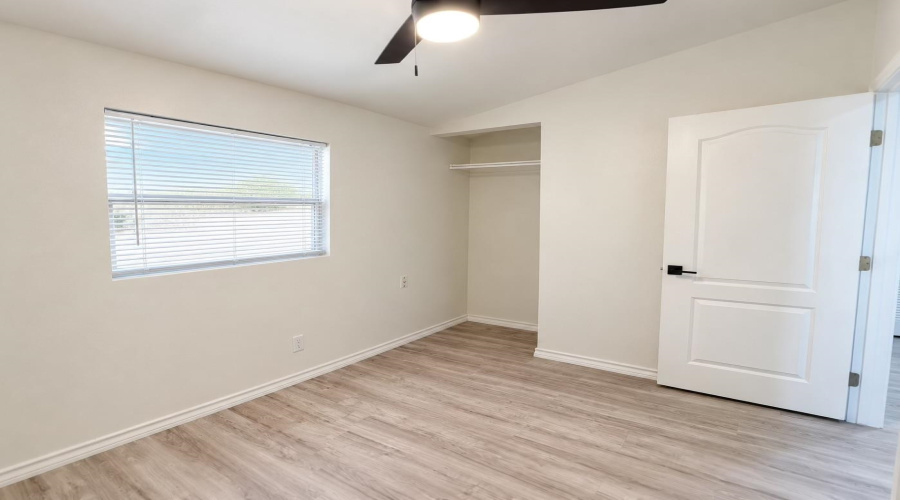 1907 Plum St, Laredo, Texas 78043, 3 Bedrooms Bedrooms, 5 Rooms Rooms,1 BathroomBathrooms,Residential,For Sale,1907 Plum St,20264641