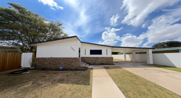 1907 Plum St, Laredo, Texas 78043, 3 Bedrooms Bedrooms, 5 Rooms Rooms,1 BathroomBathrooms,Residential,For Sale,1907 Plum St,20264641 1907 Plum St, Laredo, Texas 78043, 3 Bedrooms Bedrooms, 5 Rooms Rooms,1 BathroomBathrooms,Residential,For Sale,1907 Plum St,20264641
