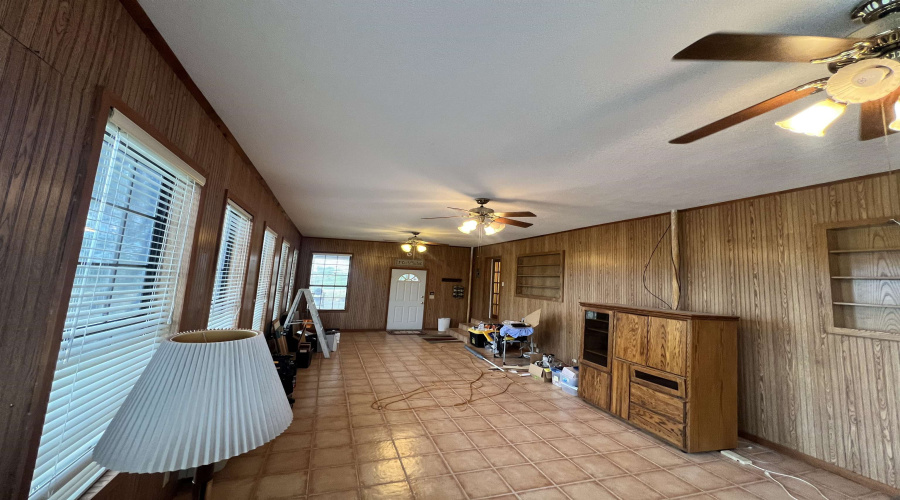19 Hatfield Ln., Zapata, Texas 78076, 3 Bedrooms Bedrooms, 6 Rooms Rooms,3 BathroomsBathrooms,Residential,For Sale,19 Hatfield Ln.,20254343