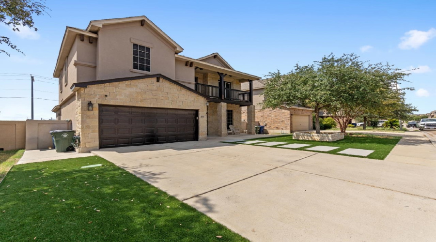 311 Sabal Loop, LAREDO, Texas 78045, 4 Bedrooms Bedrooms, 8 Rooms Rooms,2 BathroomsBathrooms,Residential,For Sale,311 Sabal Loop,20264644