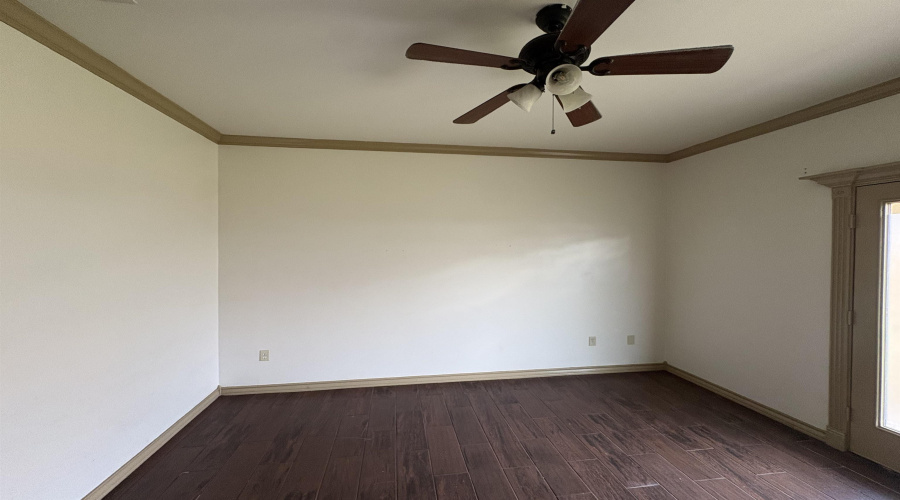 8216 Casa Verde Rd, Laredo, Texas 78041, 2 Bedrooms Bedrooms, 5 Rooms Rooms,2 BathroomsBathrooms,Residential,For Rent,8216 Casa Verde Rd,20264645