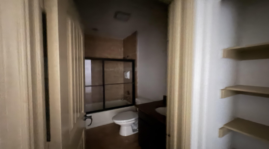 8216 Casa Verde Rd, Laredo, Texas 78041, 2 Bedrooms Bedrooms, 5 Rooms Rooms,2 BathroomsBathrooms,Residential,For Rent,8216 Casa Verde Rd,20264645