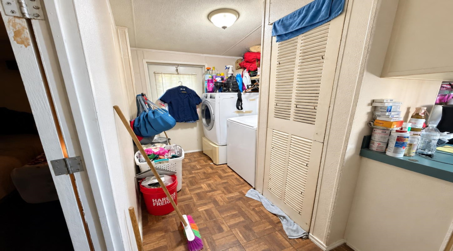 403 Moonstone Moonstone Rd., Laredo, Texas 78046-8855, 3 Bedrooms Bedrooms, 3 Rooms Rooms,2 BathroomsBathrooms,Residential,For Sale,403 Moonstone Moonstone Rd.,20264646