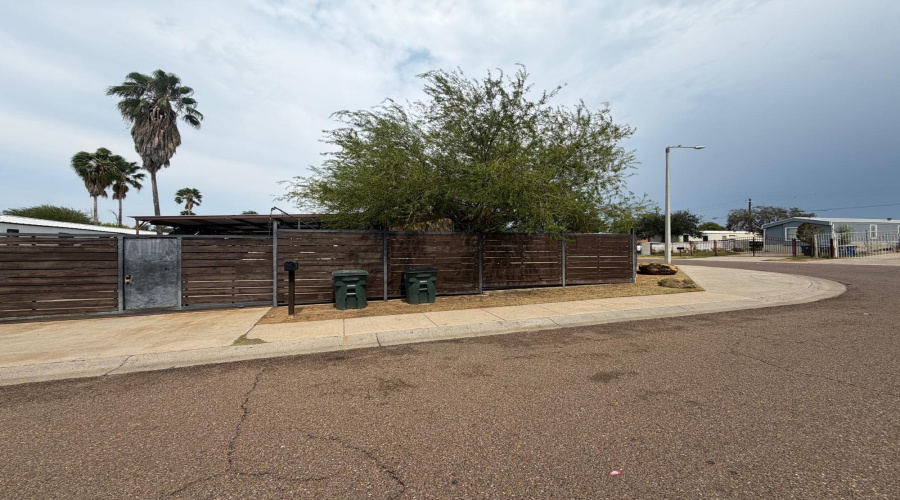 3426 Zamora Lp, Laredo, Texas 78046, 3 Bedrooms Bedrooms, 5 Rooms Rooms,2 BathroomsBathrooms,Residential,For Sale,3426 Zamora Lp,20264648