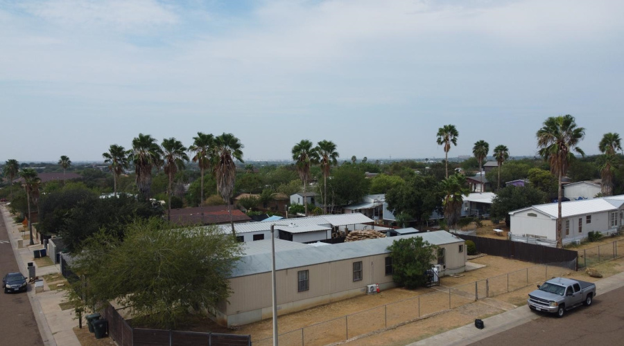 3426 Zamora Lp, Laredo, Texas 78046, 3 Bedrooms Bedrooms, 5 Rooms Rooms,2 BathroomsBathrooms,Residential,For Sale,3426 Zamora Lp,20264648