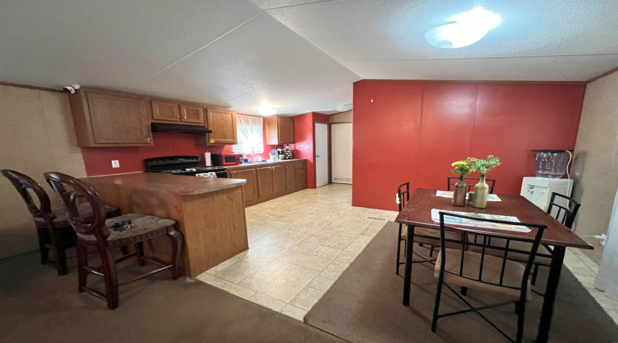 5303 Pharr Ln, Zapata, Texas 78076, 3 Bedrooms Bedrooms, 5 Rooms Rooms,2 BathroomsBathrooms,Residential,For Rent,5303 Pharr Ln,20264649