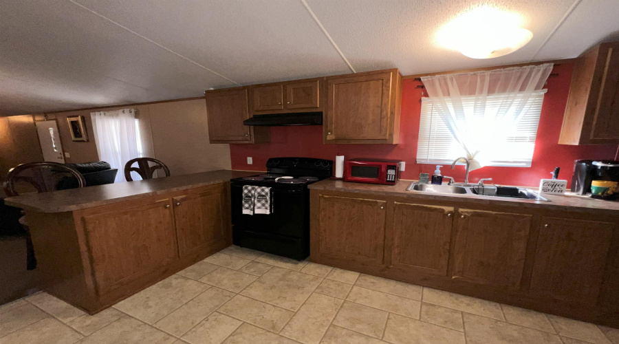 5303 Pharr Ln, Zapata, Texas 78076, 3 Bedrooms Bedrooms, 5 Rooms Rooms,2 BathroomsBathrooms,Residential,For Rent,5303 Pharr Ln,20264649