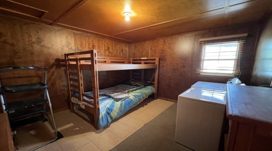 124 Vista Linda Dr, Zapata, Texas 78076, 2 Bedrooms Bedrooms, 4 Rooms Rooms,2 BathroomsBathrooms,Residential,For Rent,124 Vista Linda Dr,20264650