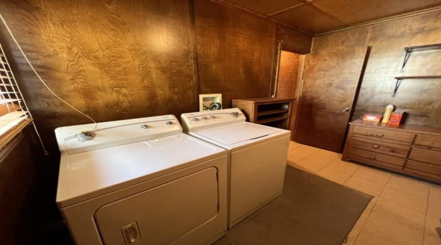 124 Vista Linda Dr, Zapata, Texas 78076, 2 Bedrooms Bedrooms, 4 Rooms Rooms,2 BathroomsBathrooms,Residential,For Rent,124 Vista Linda Dr,20264650