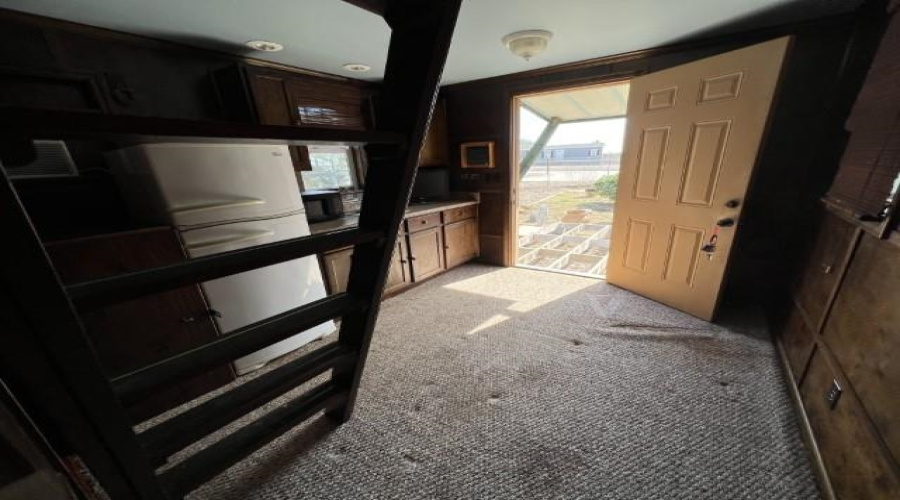 124 Vista Linda Dr, Zapata, Texas 78076, 2 Bedrooms Bedrooms, 4 Rooms Rooms,2 BathroomsBathrooms,Residential,For Rent,124 Vista Linda Dr,20264650