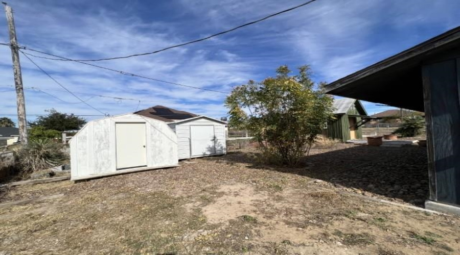 124 Vista Linda Dr, Zapata, Texas 78076, 2 Bedrooms Bedrooms, 4 Rooms Rooms,2 BathroomsBathrooms,Residential,For Rent,124 Vista Linda Dr,20264650