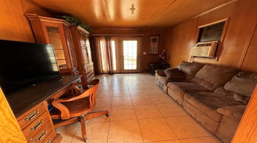 124 Vista Linda Dr, Zapata, Texas 78076, 2 Bedrooms Bedrooms, 4 Rooms Rooms,2 BathroomsBathrooms,Residential,For Rent,124 Vista Linda Dr,20264650